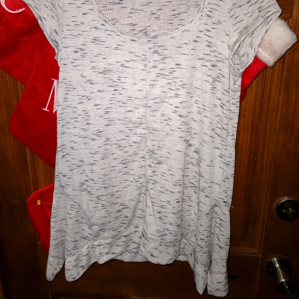 Ladies long top